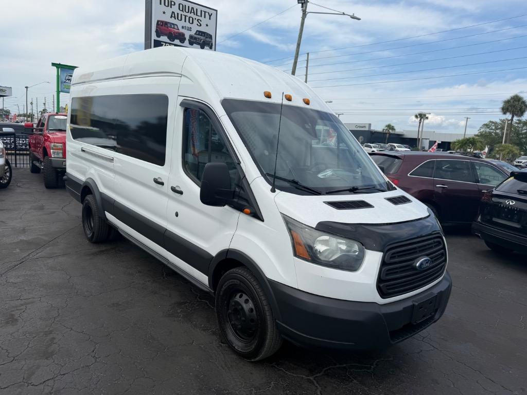 2015 Ford Transit's photo